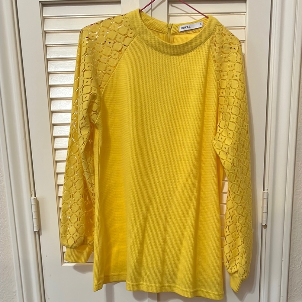 Yellow Lace Sleeve Top